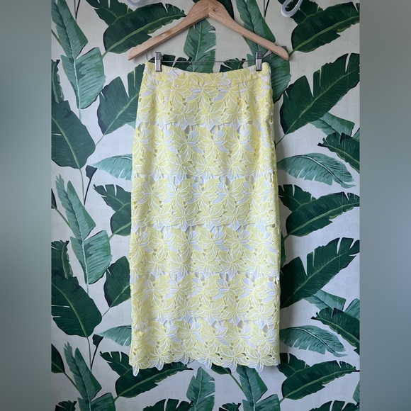 Anthropologie Sunday In Brooklyn Yellow Crochet Lace Floral MIDI Skirt XS NWT - Picture 1 of 7